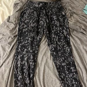 Lululemon joggers